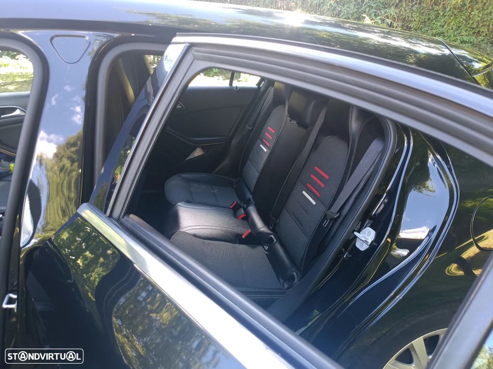Mercedes-Benz A 160 Limousine ver-d-urban - 5