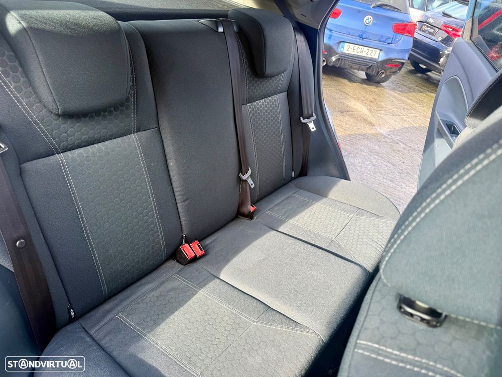 Ford Fiesta 1.6 TDCI Titanium - 18