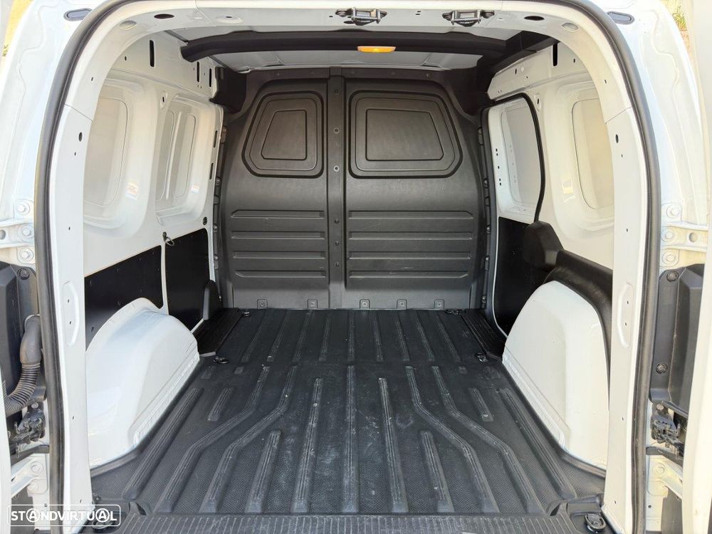 Renault Kangoo 1.5 Blue dCi Edition One (3 Lugares) - 40