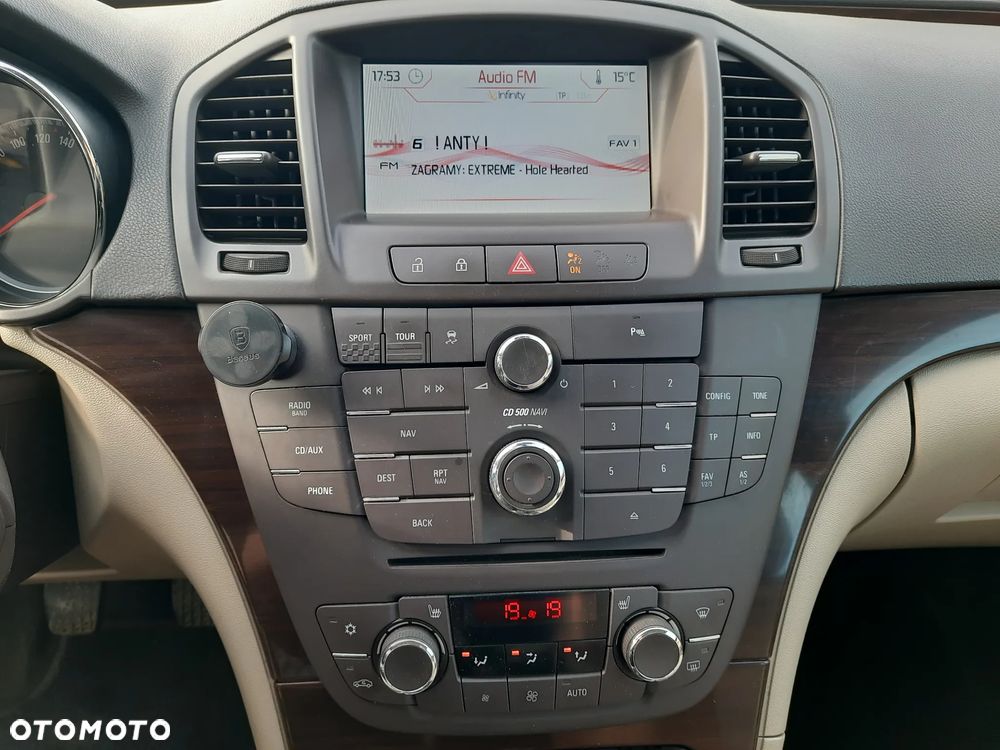 Opel Insignia 2.0 CDTI Cosmo - 9