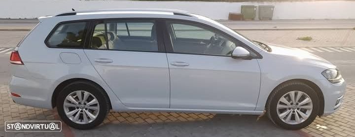 VW Golf Variant 1.6 TDi Confortline - 2