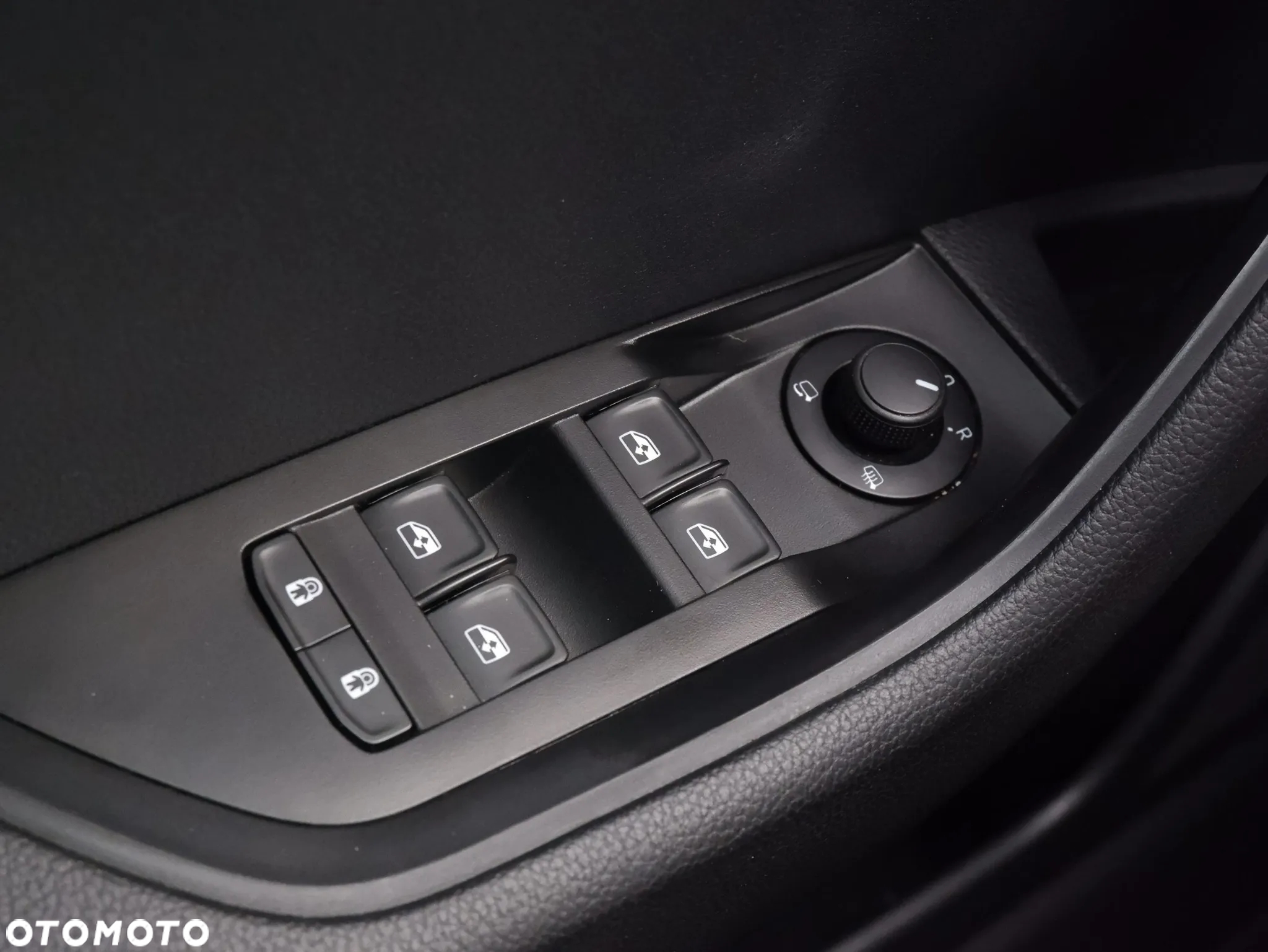 Skoda Superb 2.0 TSI Ambition DSG - 23