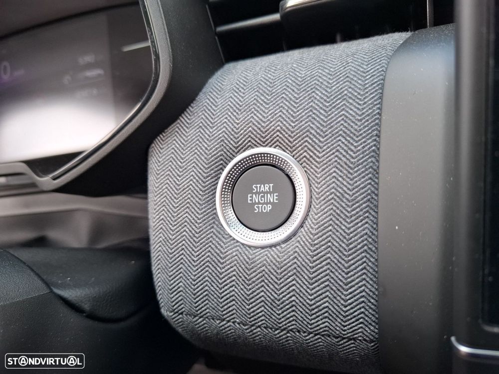 Renault Clio 1.0 TCe Techno - 18