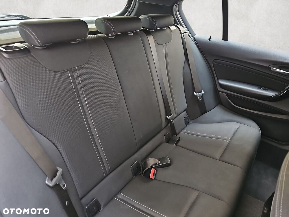 BMW Seria 1 118i GPF Sport Line - 26