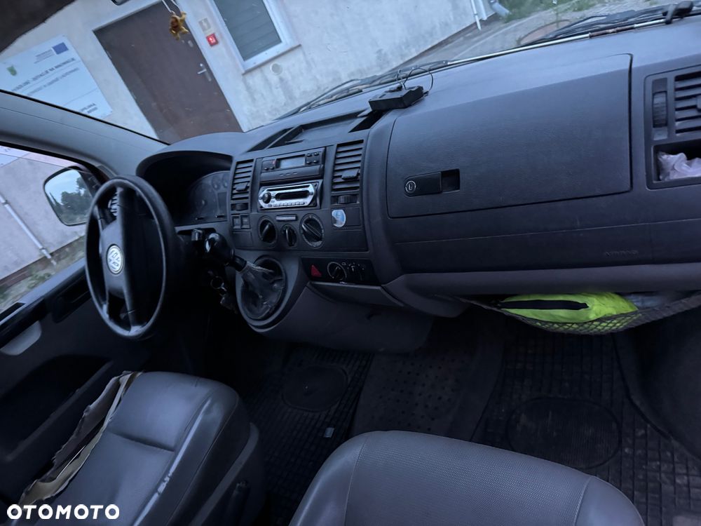 Volkswagen Transporter L2H1 - 18