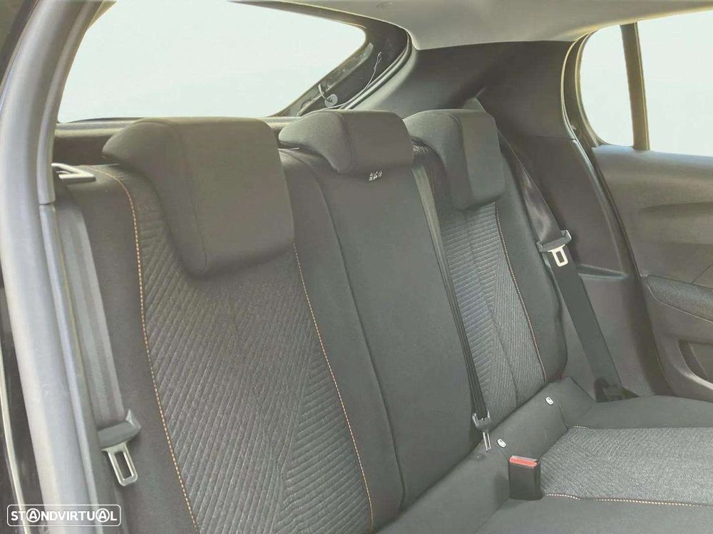 Peugeot 208 1.2HybridStylee-DCS6 - 14