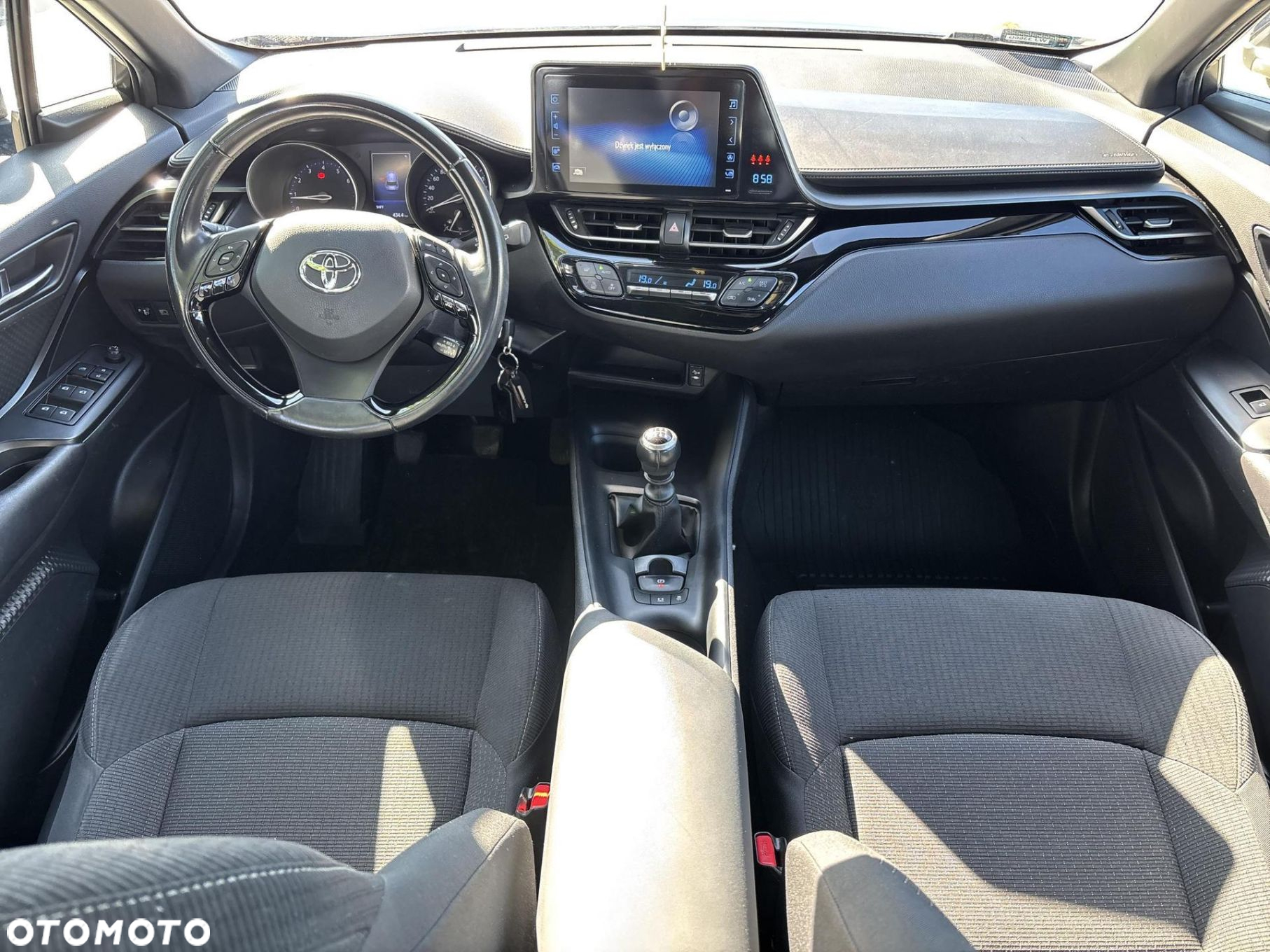 Toyota C-HR 1.2 T GPF Premium - 9