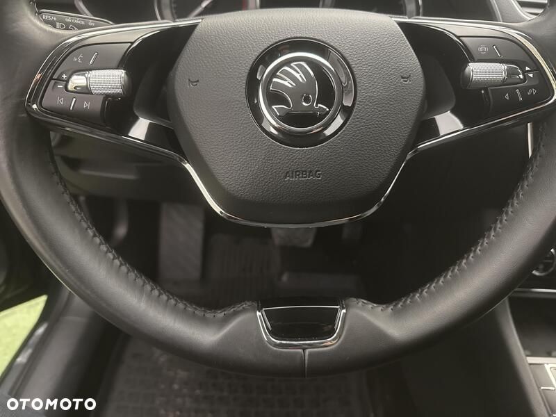 Skoda Superb 2.0 TSI Style DSG - 13