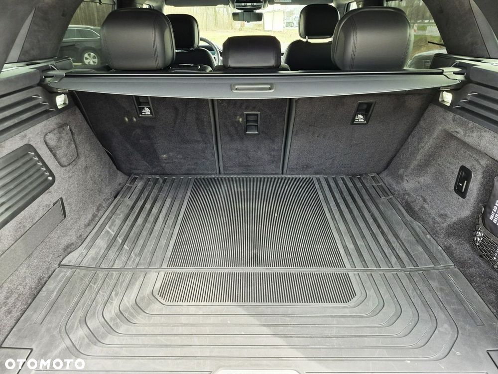 Land Rover Range Rover Sport - 38