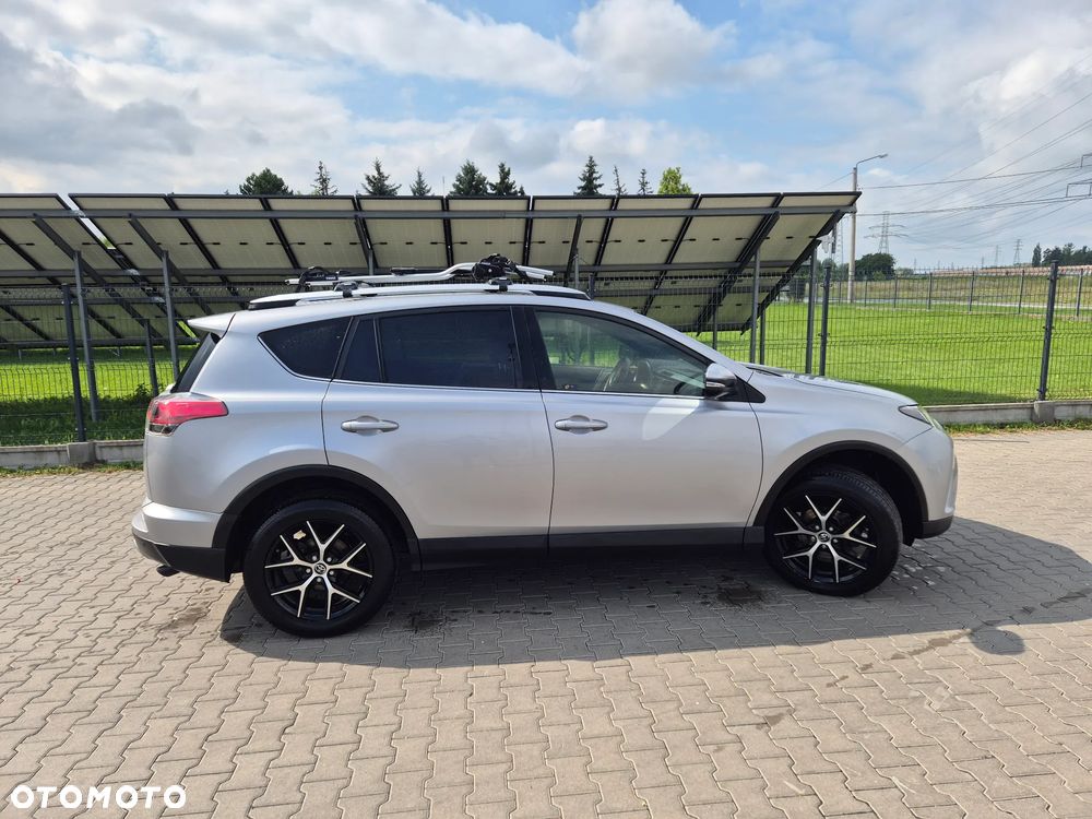 Toyota RAV4 2.0 Prestige 4x4 - 8