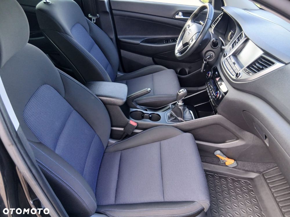 Hyundai Tucson blue 1.7 CRDi 2WD Classic - 35