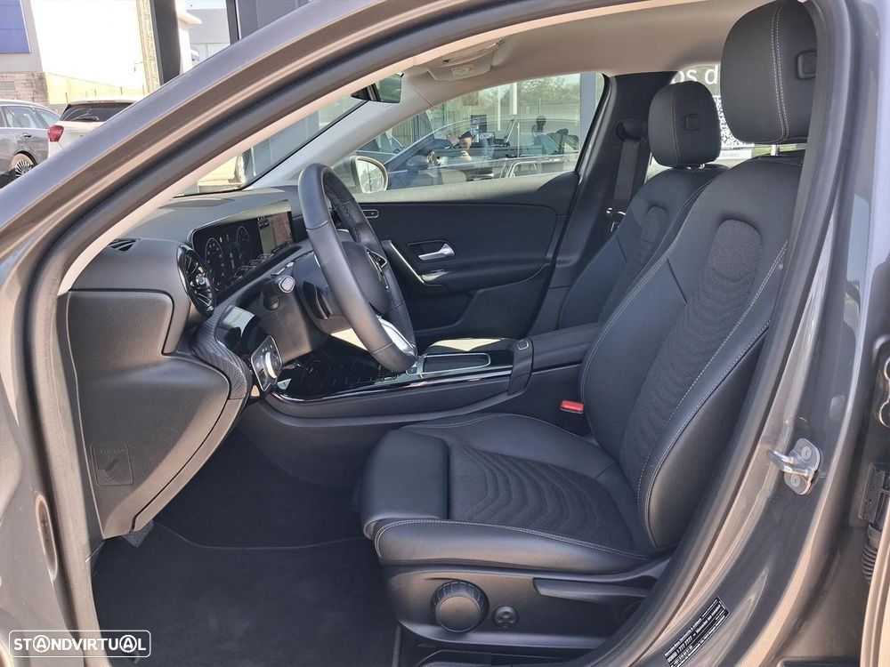 Mercedes-Benz A 200 - 9