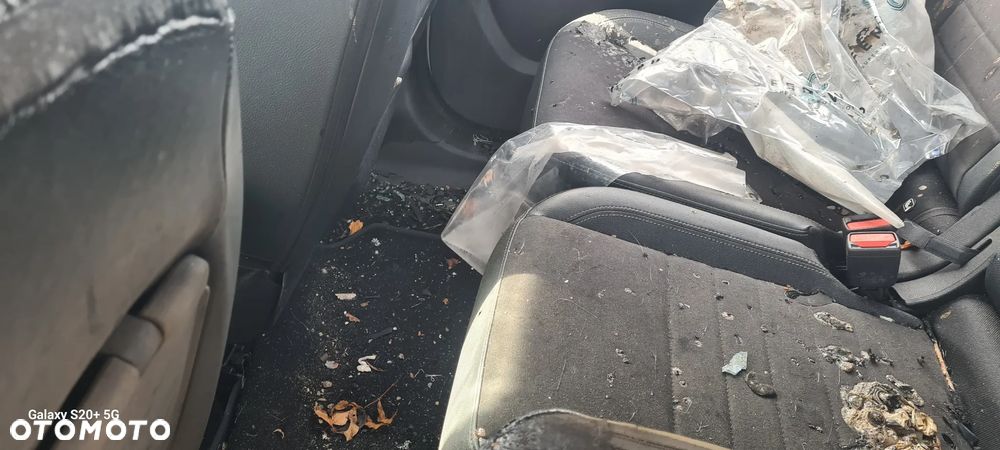 Mercedes-Benz Klasa T 180 Automatik Edition - 14