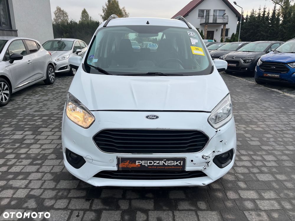 Ford Tourneo Courier - 2