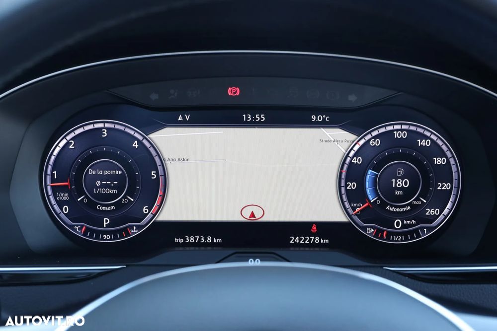 Volkswagen Passat 1.6 TDI SCR DSG Comfortline - 21