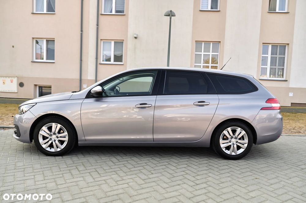 Peugeot 308 - 11
