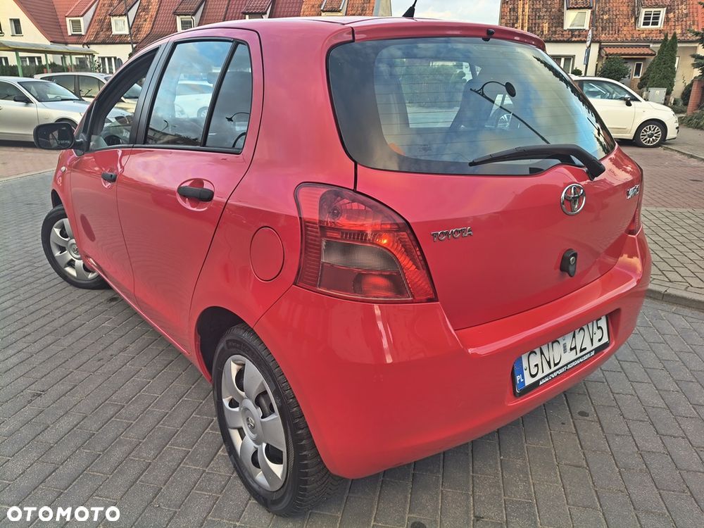 Toyota Yaris 1.0 VVT-i Team - 6