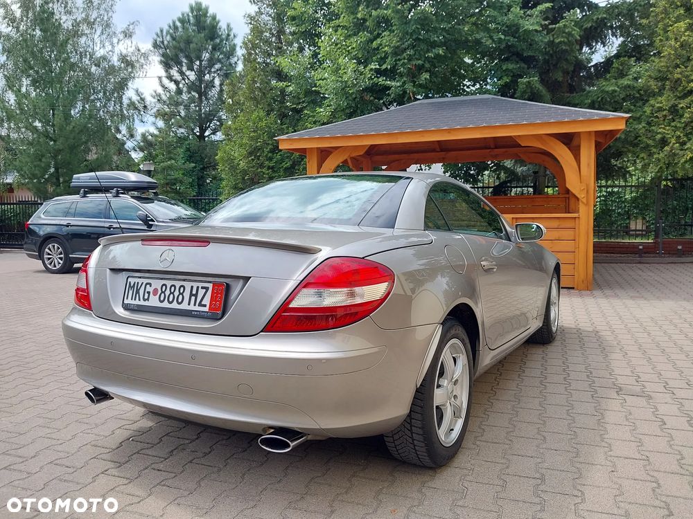 Mercedes-Benz SLK - 12