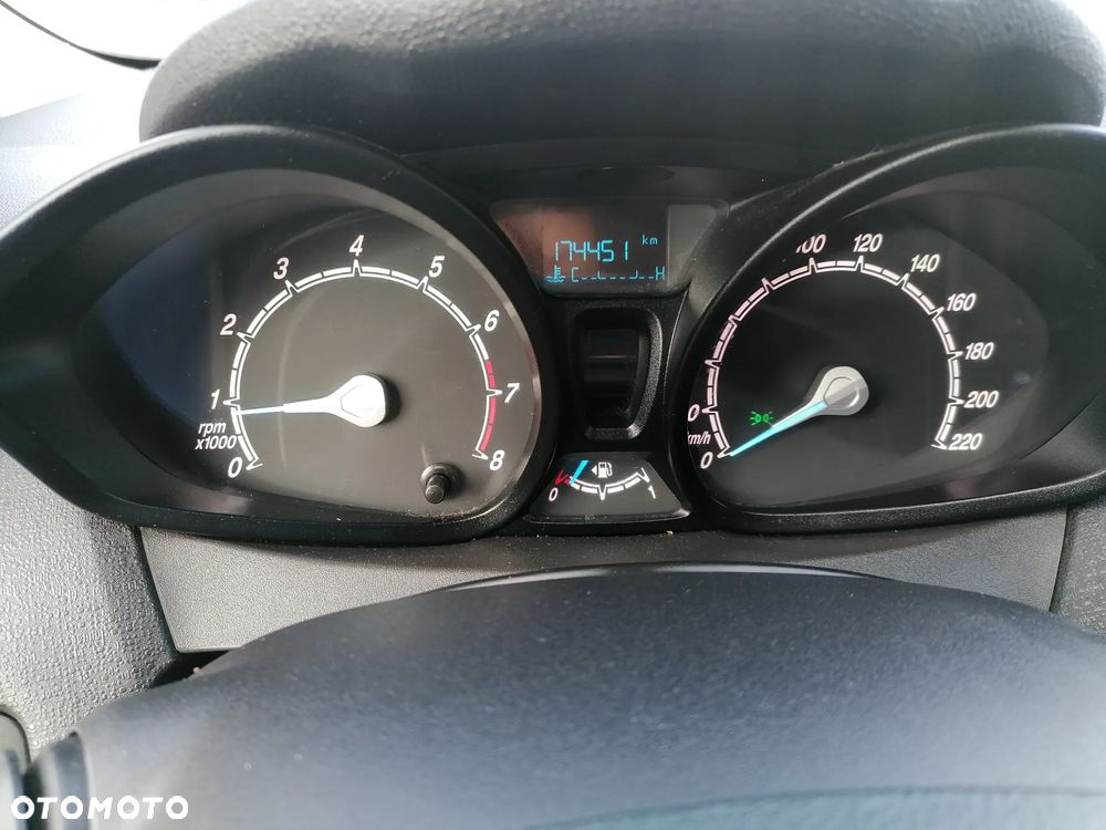 Ford Fiesta 1.25 Silver X (Ambiente) EU6 - 9