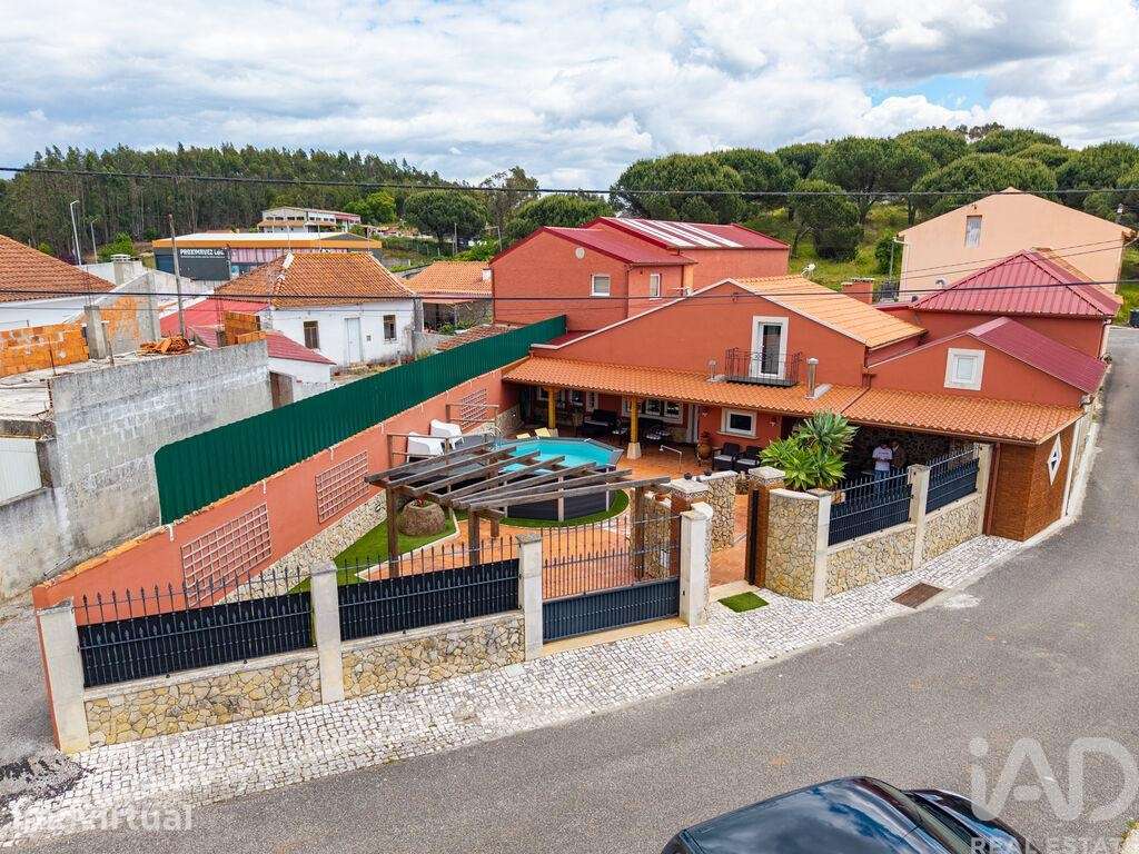 Casa / Villa T3 em Alguber de 145,3 m2 - Grande imagem: 2/40
