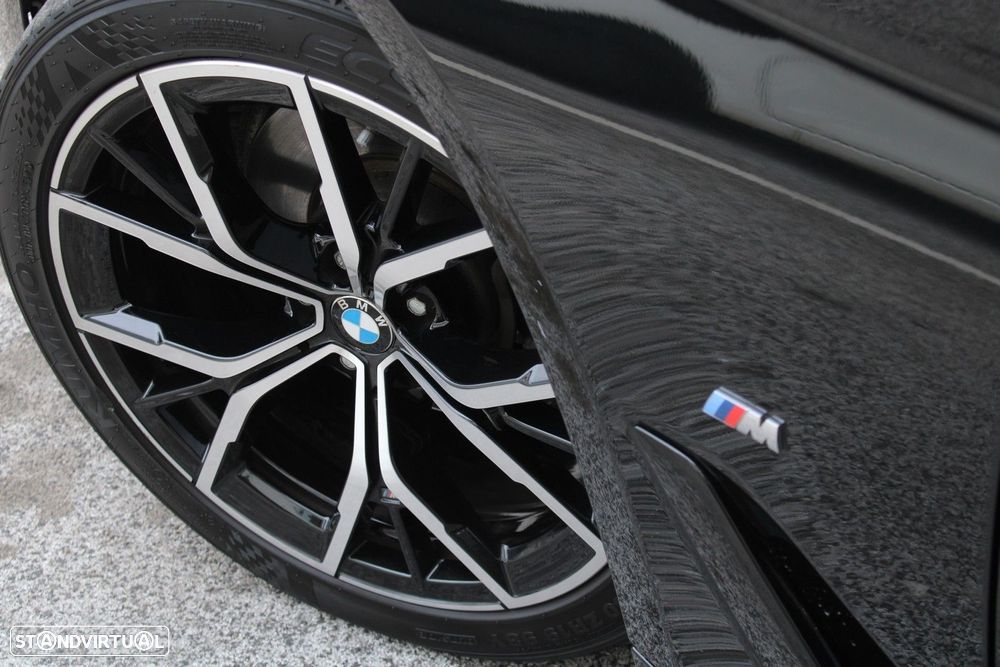 BMW 520 d ED Pack M - 12