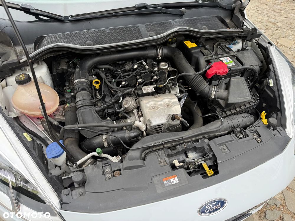 Ford Fiesta 1.0 EcoBoost S&S COOL&CONNECT - 39