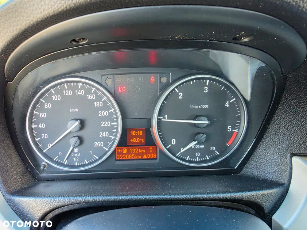 BMW Seria 3 318d - 16