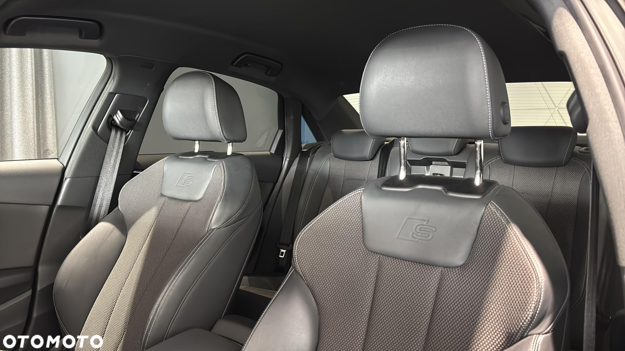 Audi A4 35 TFSI mHEV S Line S tronic - 11