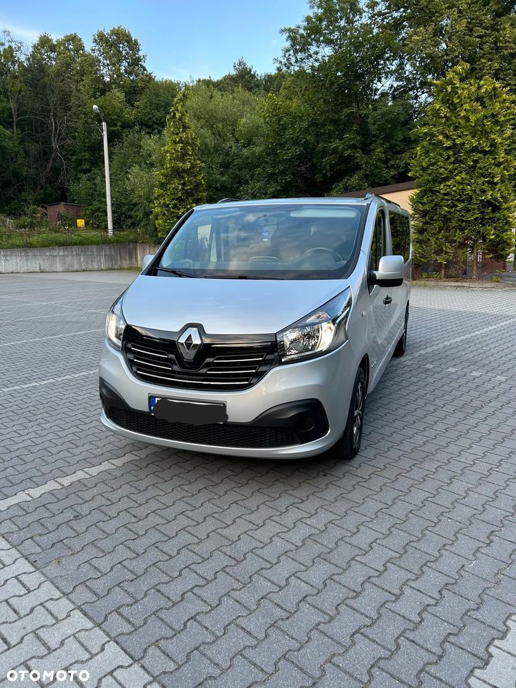 Renault Trafic - 1