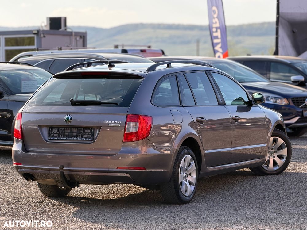 Skoda Superb 1.6 TDI Ambition - 12