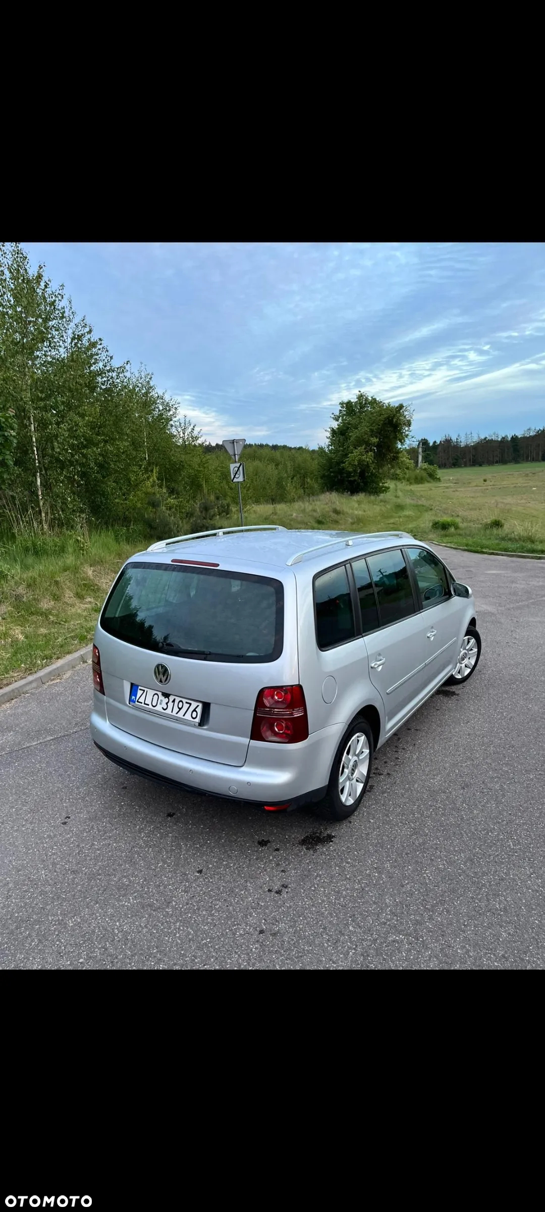 Volkswagen Touran 2.0 TDI DPF Comfortline - 6
