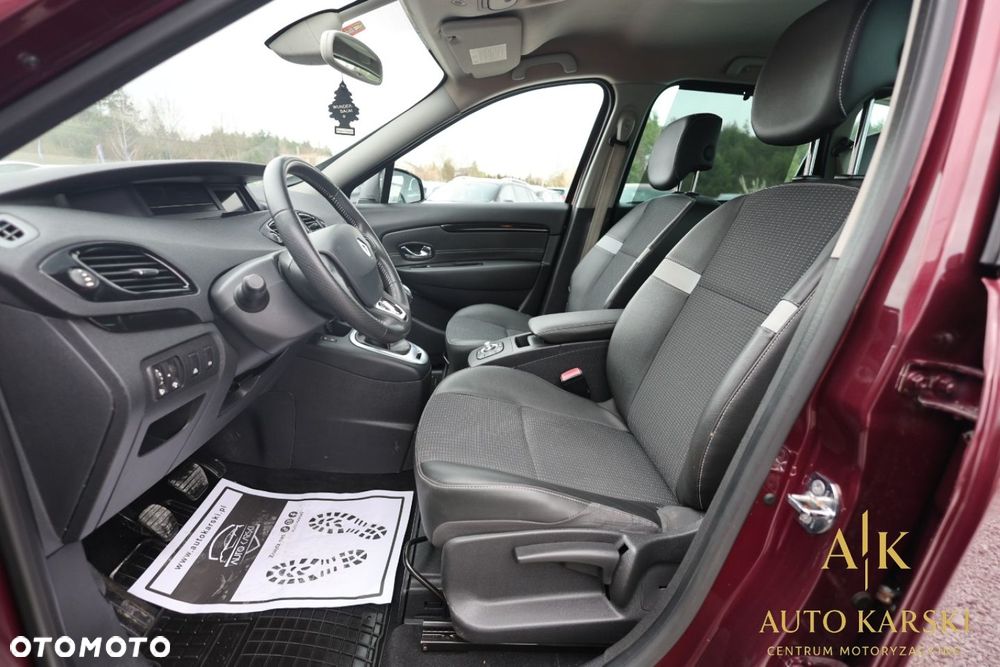 Renault Scenic - 36