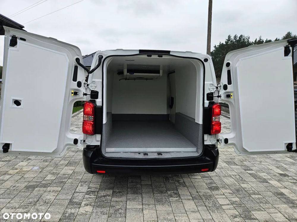 Toyota Proace Extra Long MROŹNIA - 31