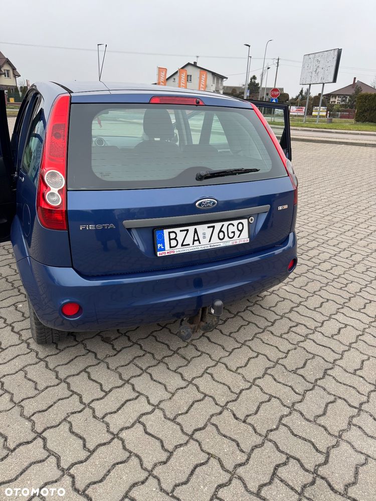 Ford Fiesta 1.4 TDCI - 9