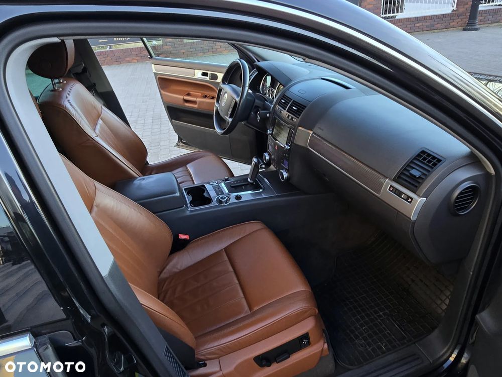 Volkswagen Touareg 3.0 V6 TDI DPF Perfect Tiptr - 19