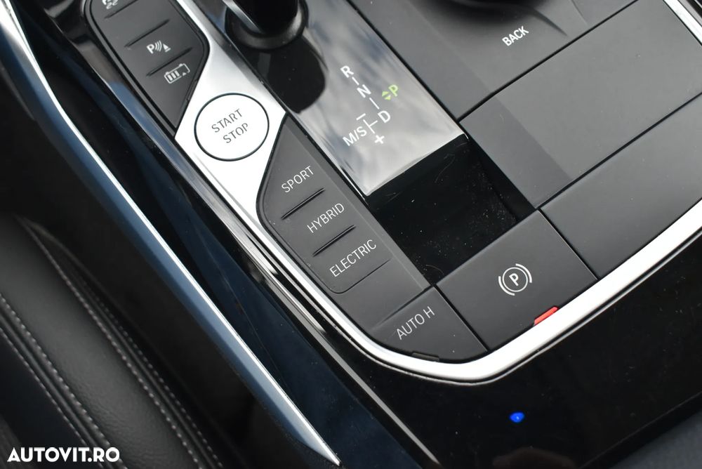 BMW Seria 3 320e AT PHEV - 20