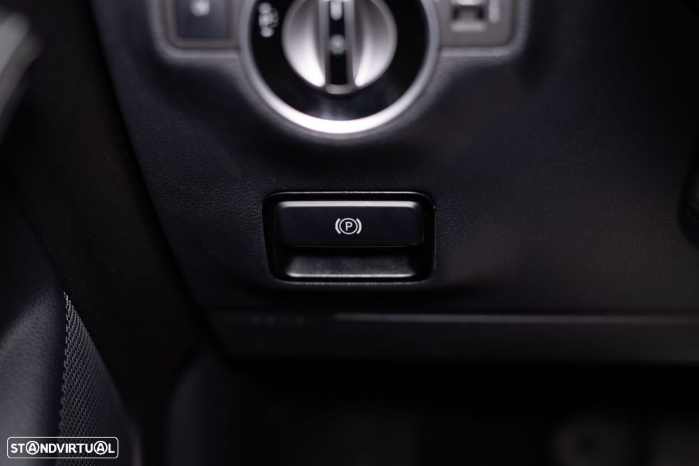 Mercedes-Benz A 180 d Progressive Aut. - 38