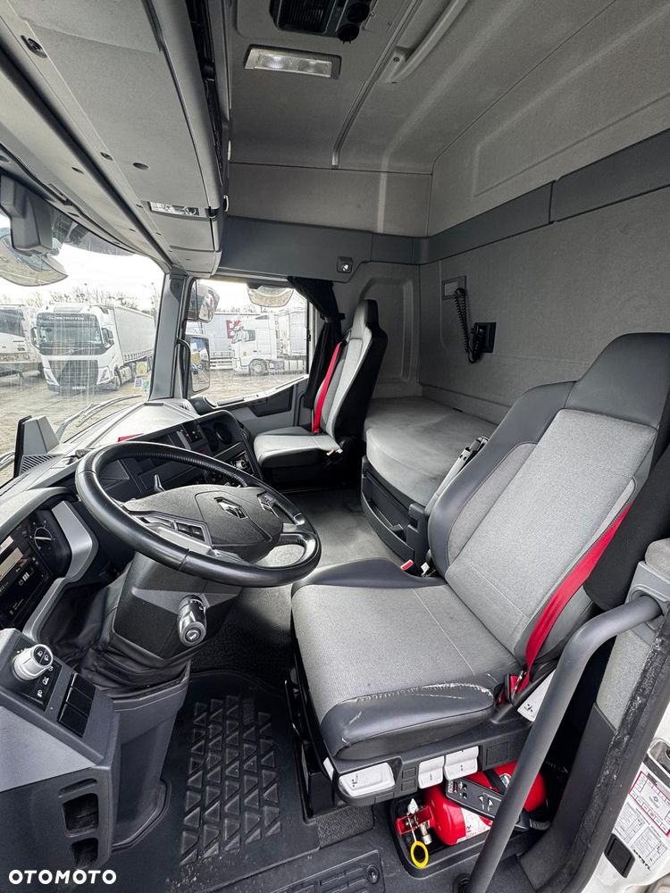 Renault T460 Sleeper Cab - 7