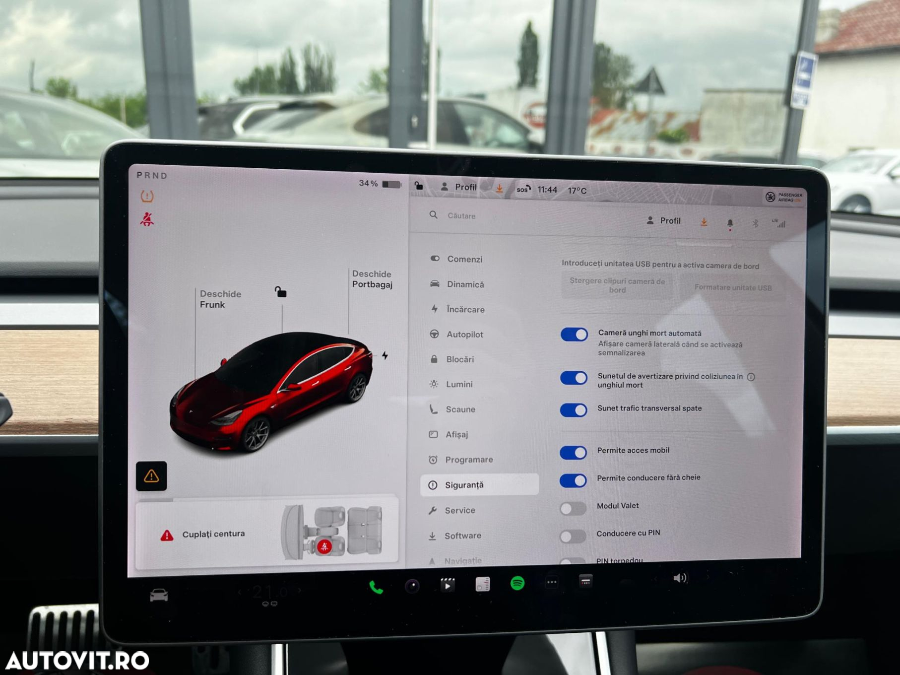 Tesla Model 3 - 27