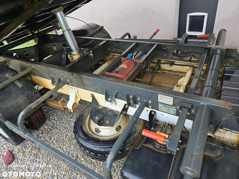 Renault Mascott 110km 2.8D wywrotka - 9