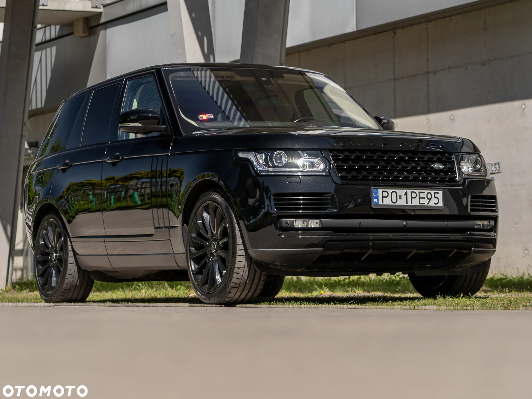 Land Rover Range Rover 4.4SD V8 AB Black - 15