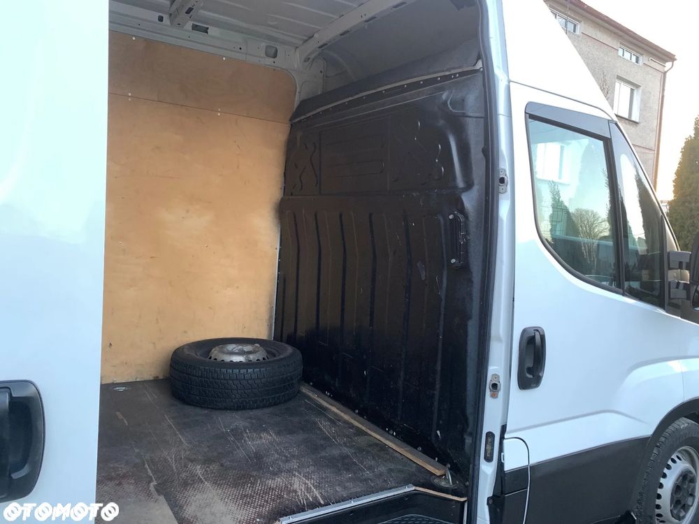 Iveco Daily 35S18 Salon Polska Pierwszy właściciel FV 23% L4H2 - 15