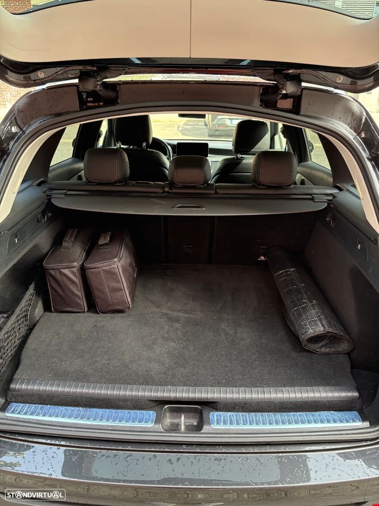 Mercedes-Benz GLC 300 e 4Matic - 9