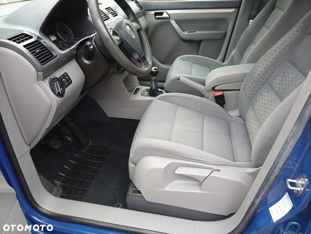 Volkswagen Touran 1.9 TDI United - 11