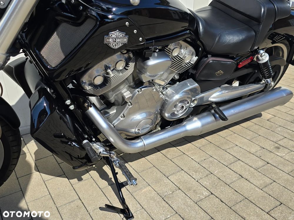 Harley-Davidson V-Rod Muscle - 11