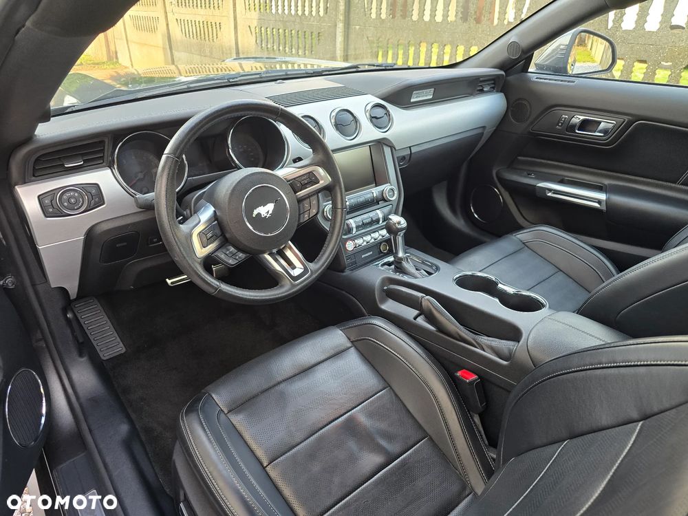 Ford Mustang 5.0 V8 GT - 9