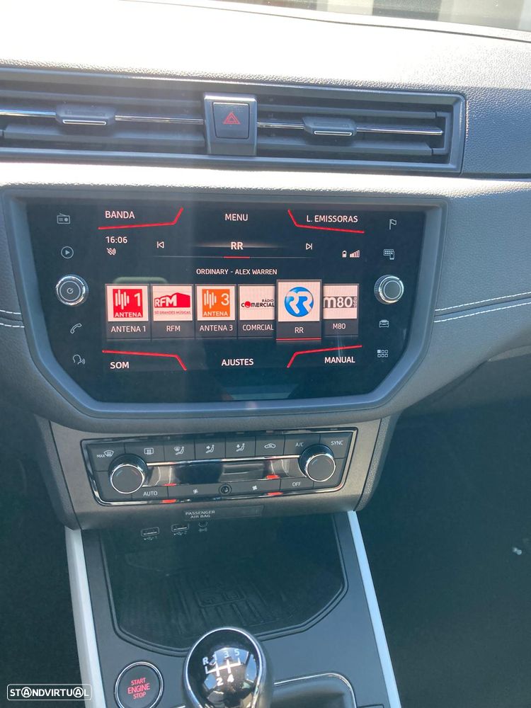 SEAT Arona - 10