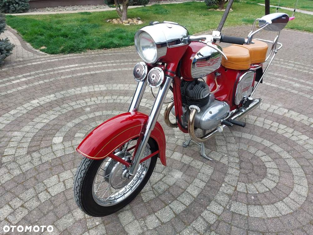 Jawa 350 - 8