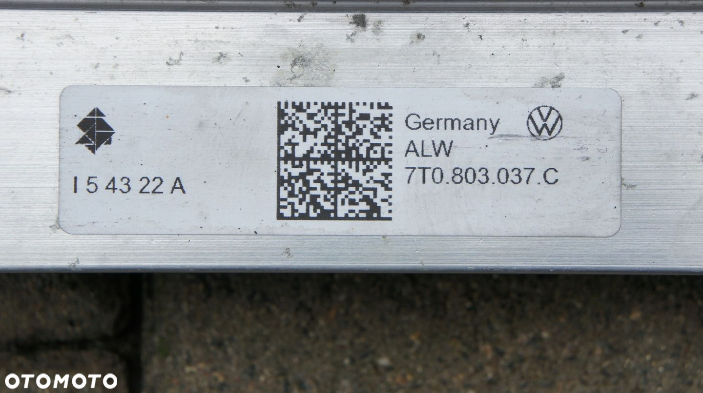 BELKA POD CHŁODNICE VW TRANSPORTER MULTIVAN T7 7T0 - 8