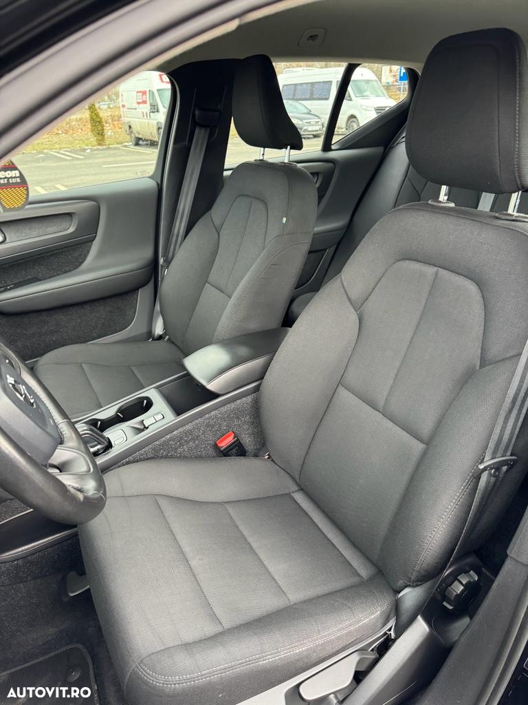 Volvo XC 40 - 9